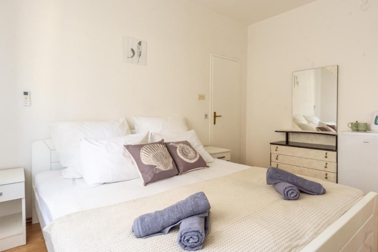 Apartment And Room Bacic 메타이나 외부 사진