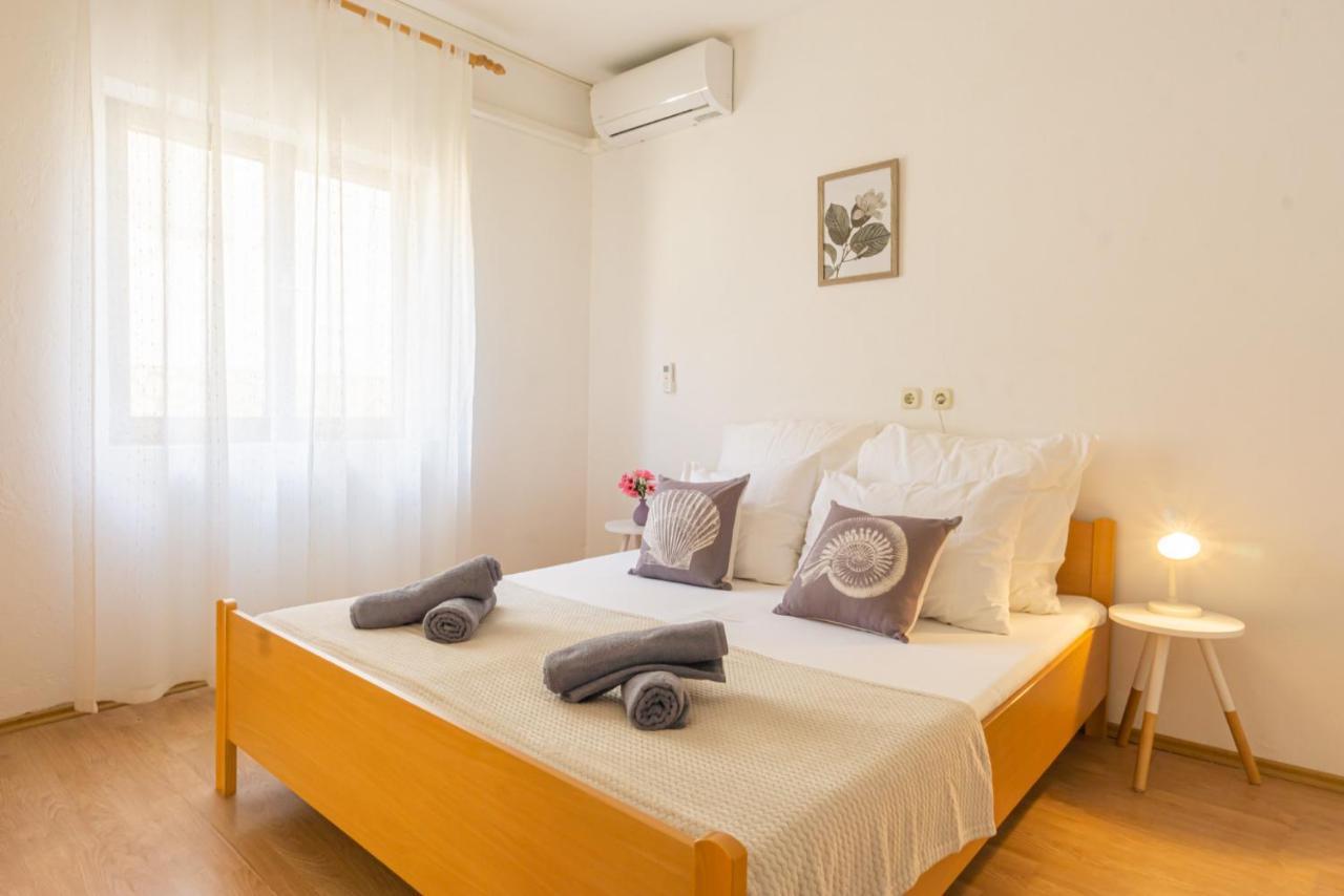 Apartment And Room Bacic 메타이나 외부 사진