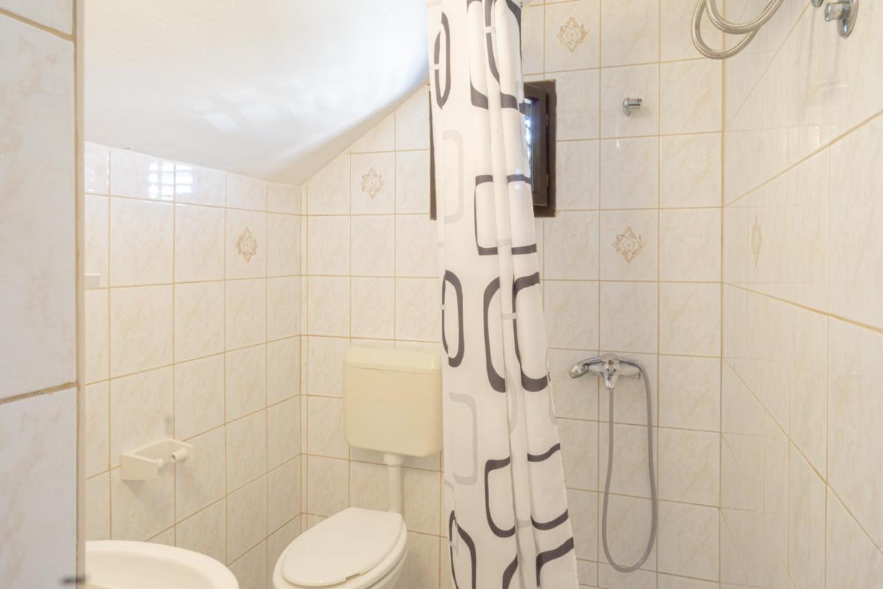 Apartment And Room Bacic 메타이나 외부 사진