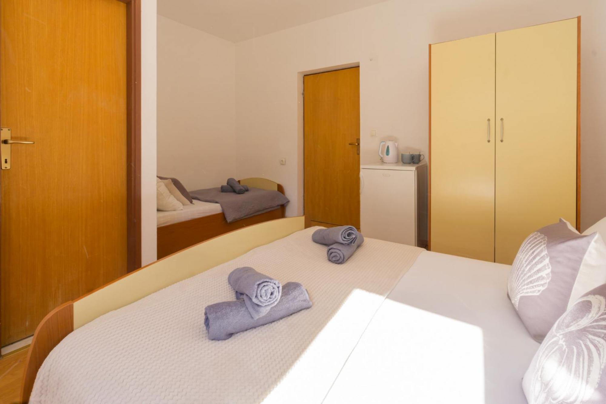 Apartment And Room Bacic 메타이나 객실 사진