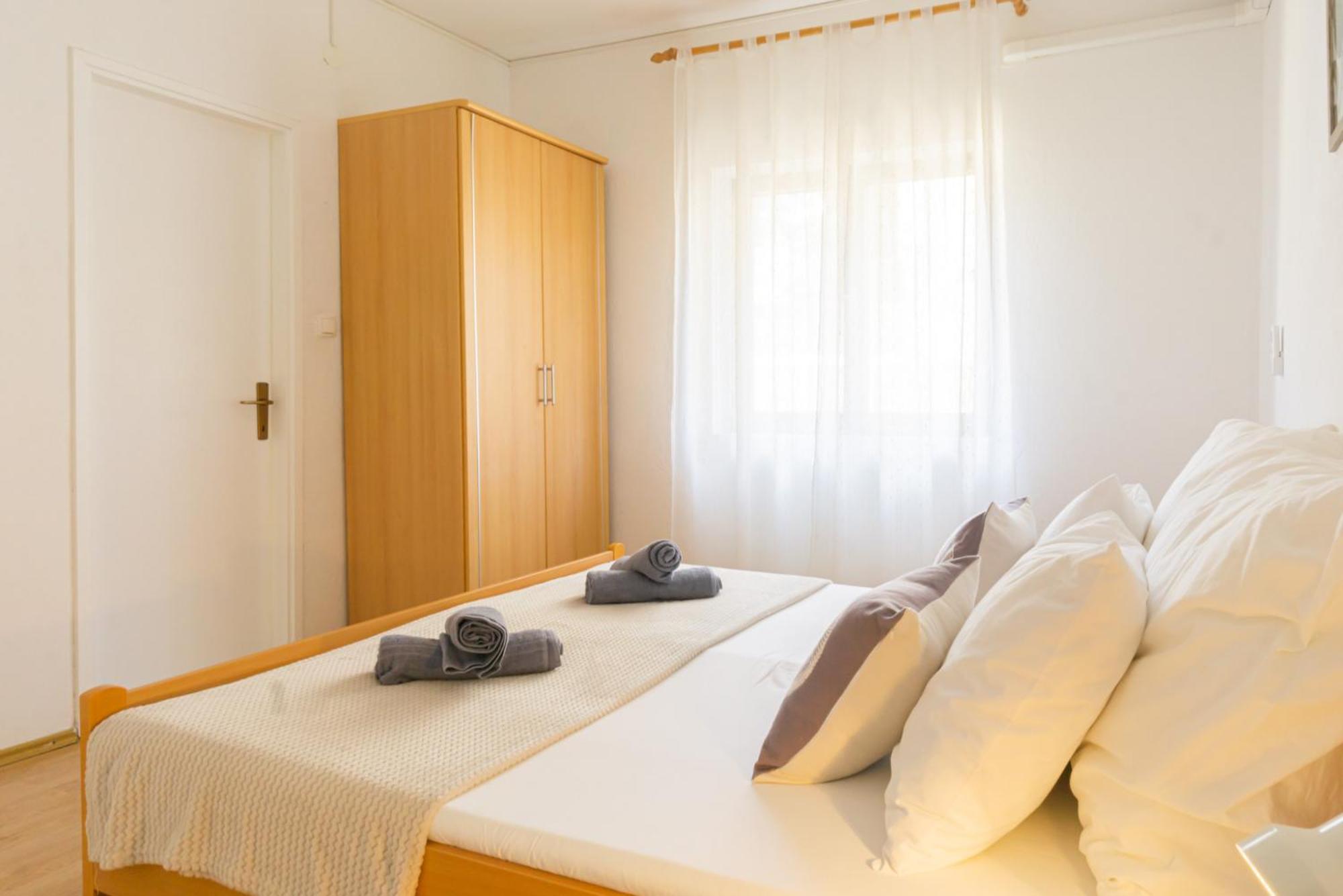 Apartment And Room Bacic 메타이나 객실 사진