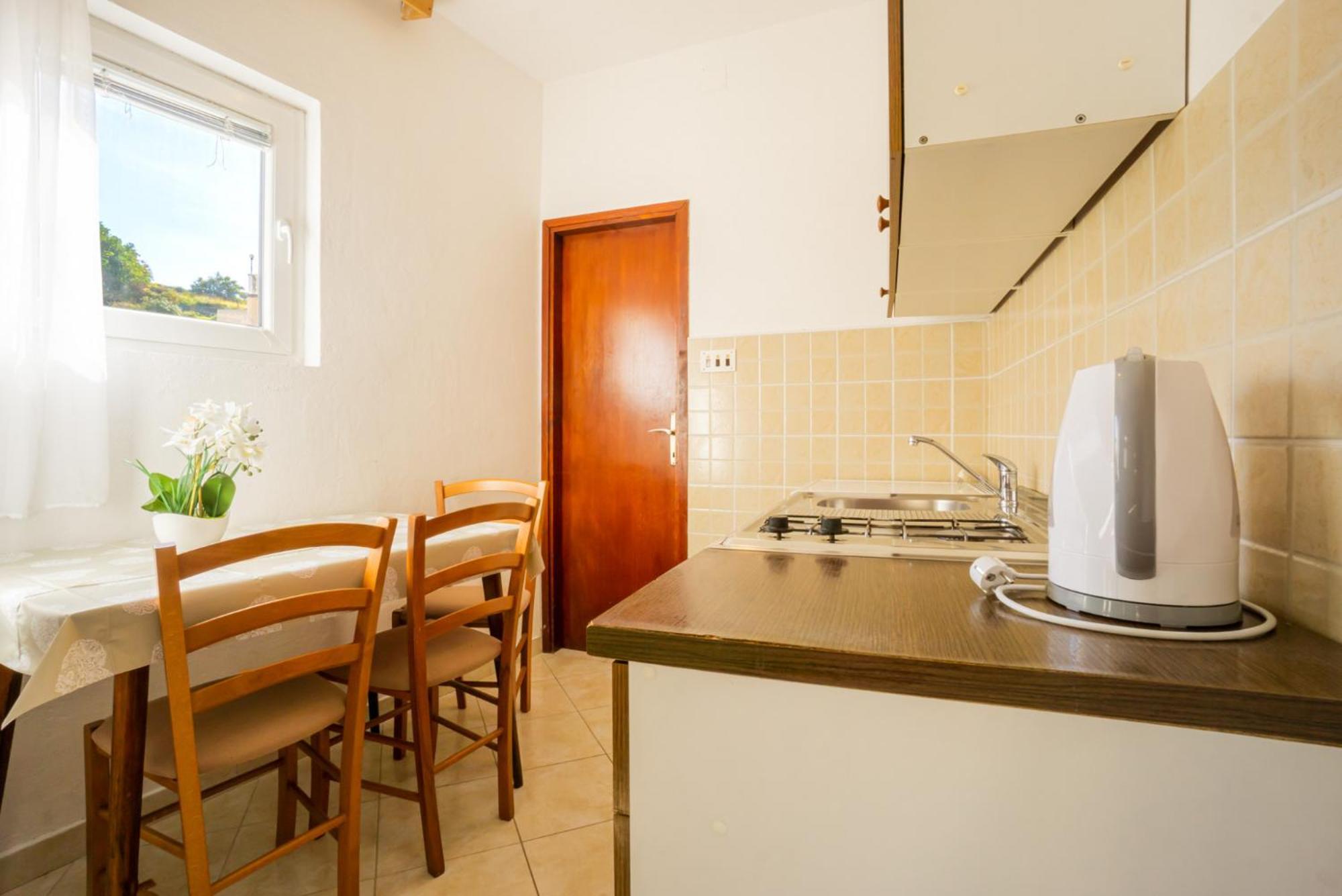 Apartment And Room Bacic 메타이나 객실 사진